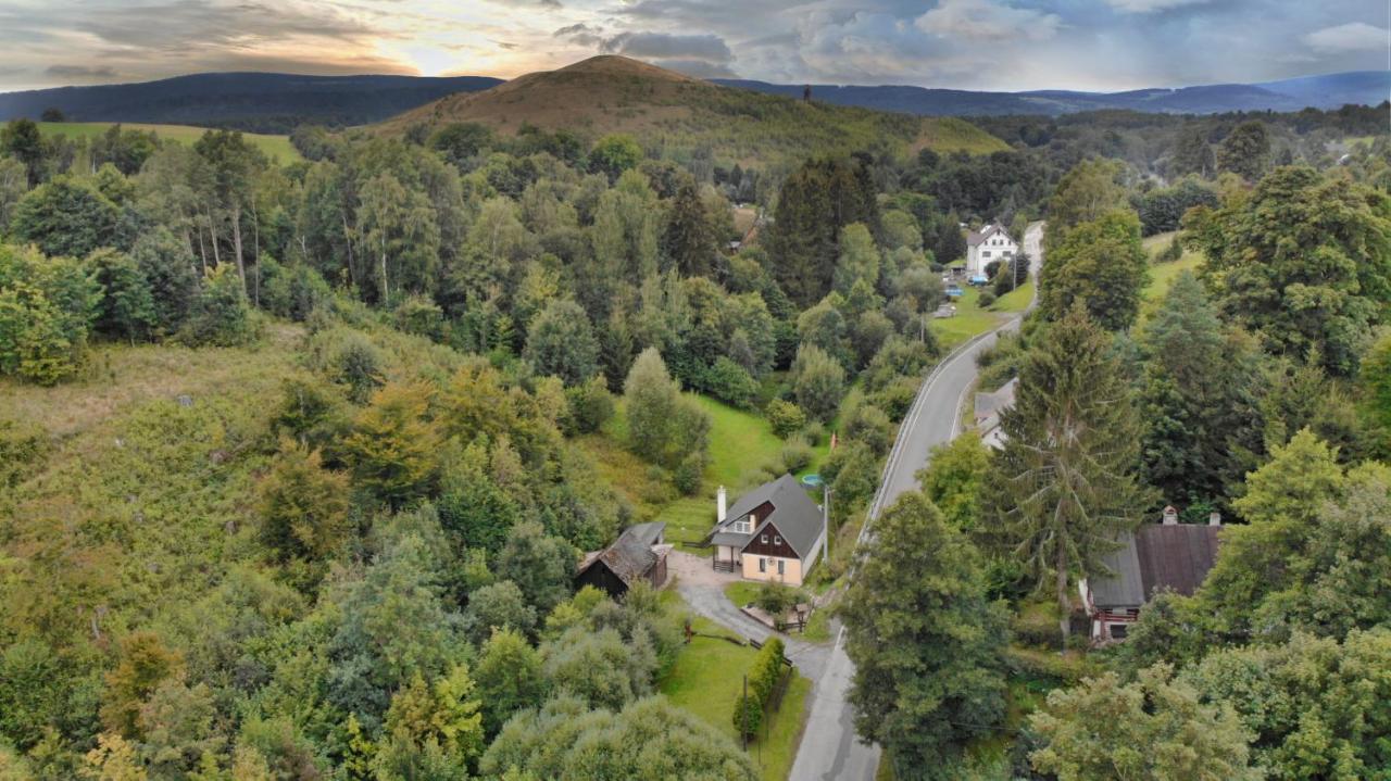 Ubytovani U Krakonose Villa Lampertice Exterior foto